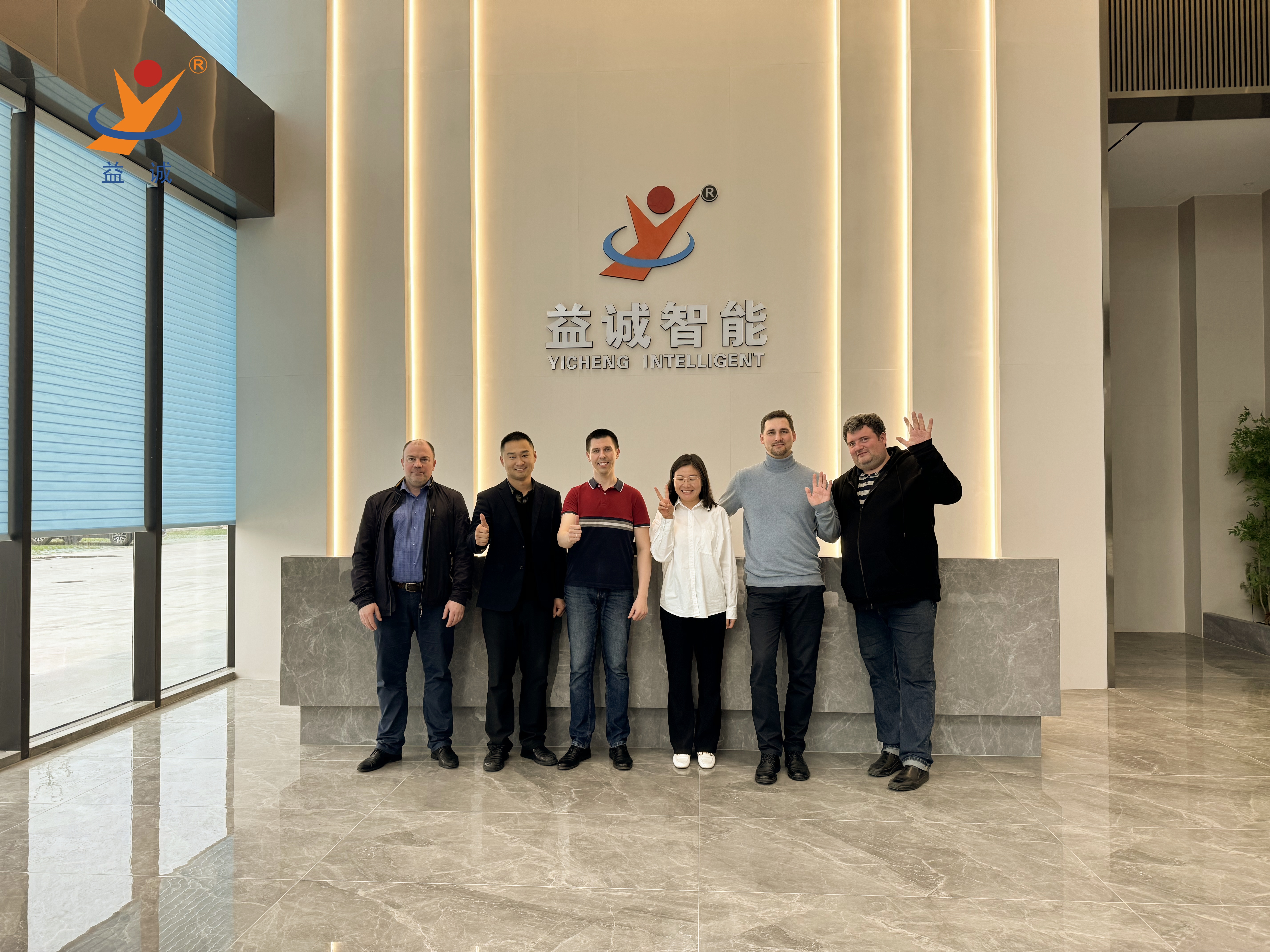 卓越品質(zhì) · 深獲認(rèn)可 | 俄羅斯客戶蒞臨浙江益誠智能科技園現(xiàn)場(chǎng)驗(yàn)收設(shè)備！